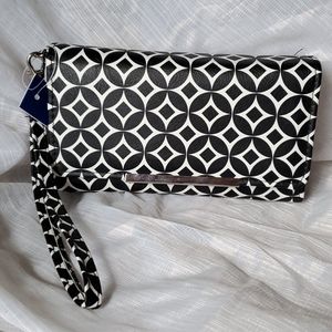 Apt. 9 RFID-blocking wallet with charger